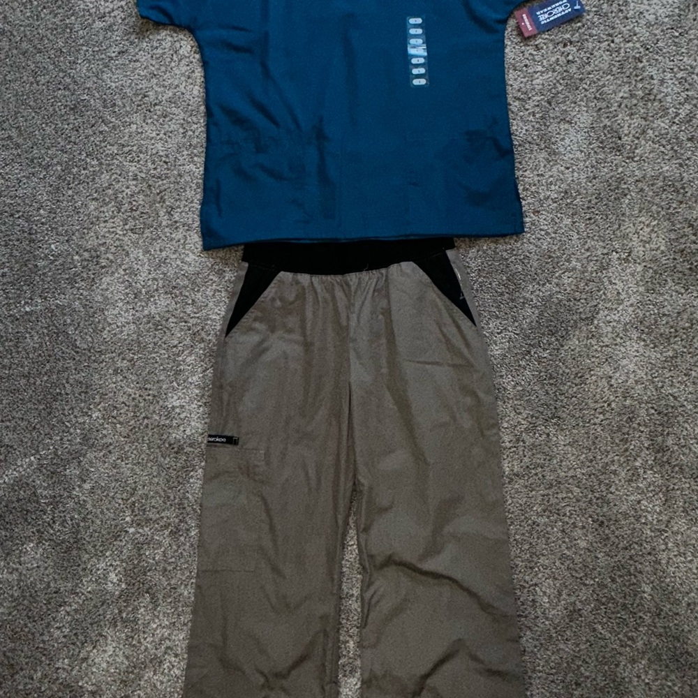 Cherokee Scrubs Size S